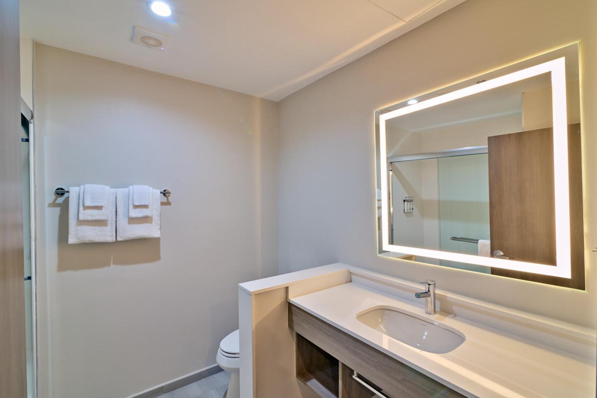Holiday Inn Express & Suites Diamond By Ihg Stubbs Habitación foto
